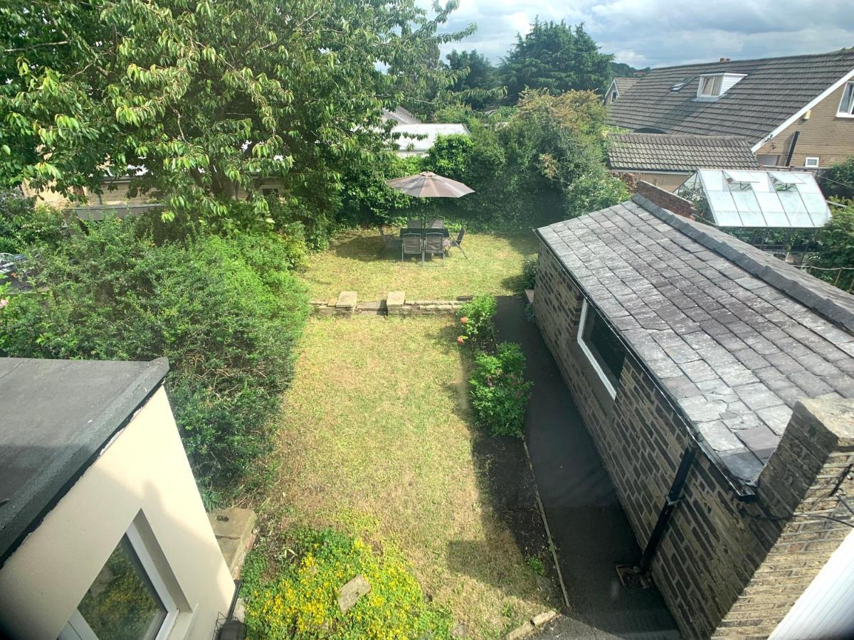 Crowtrees * Brighouse